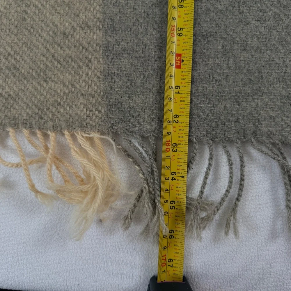 Vintage Made in Norway Pure New Wool Plaid Blanket Grey Cream Fringe 47x67